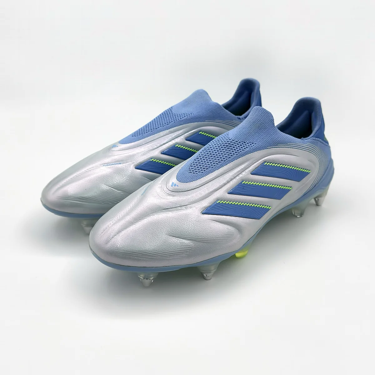 Botín Adidas Copa Fútbol 11 — foto 3 de 3